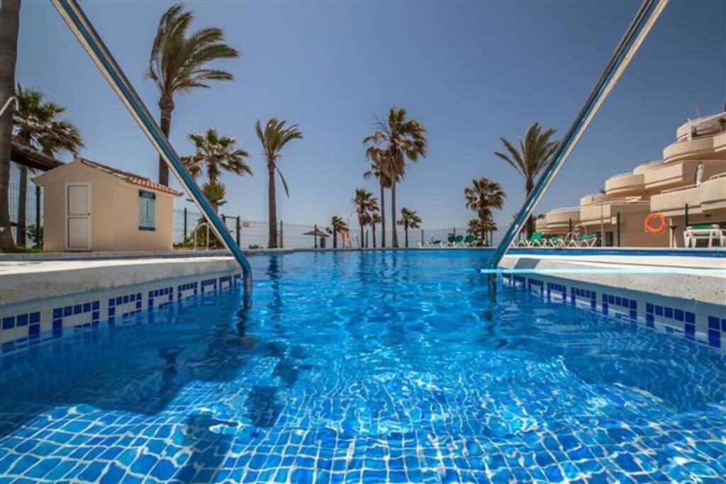 Vistas Al Mar Panoramicas En Appartement Estepona